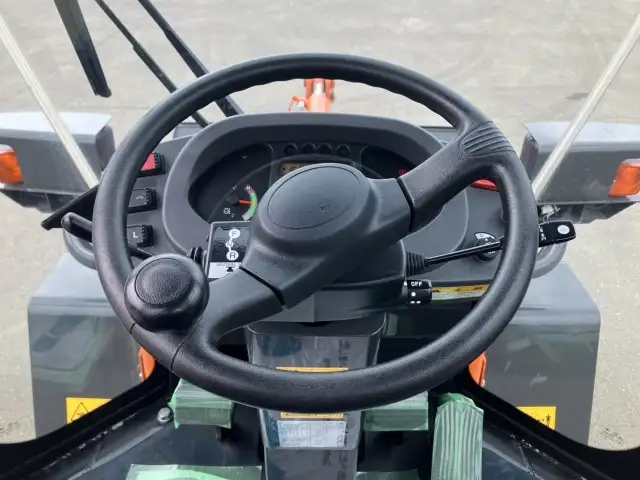 【車検:令和7年10月迄】令和5年 日立 ZW80 タイヤショベル アワー:1,166h 距離:788km 1,2㎥バケットの画像38