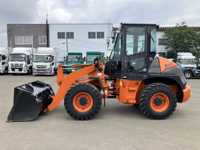 【車検:令和7年10月迄】令和5年 日立 ZW80 タイヤショベル アワー:1,166h 距離:788km 1,2㎥バケットの画像8