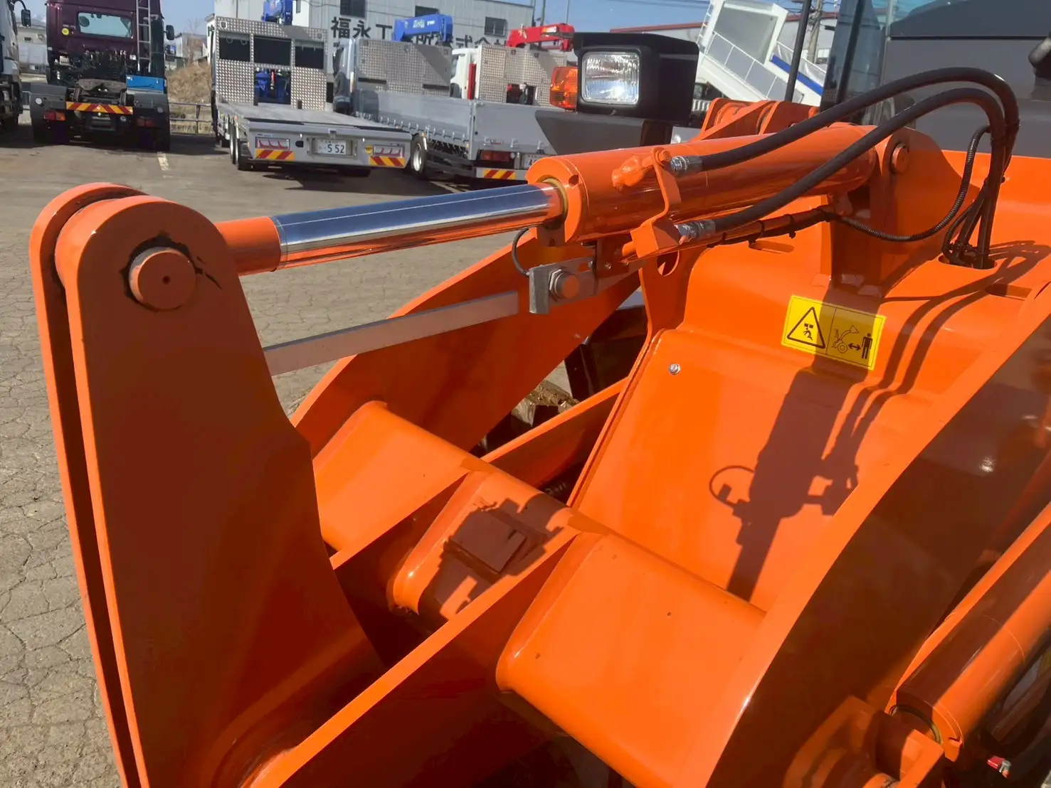 【車検:令和7年10月迄】令和5年 日立 ZW80 タイヤショベル アワー:321h 距離:370km 1,2㎥バケットの画像12