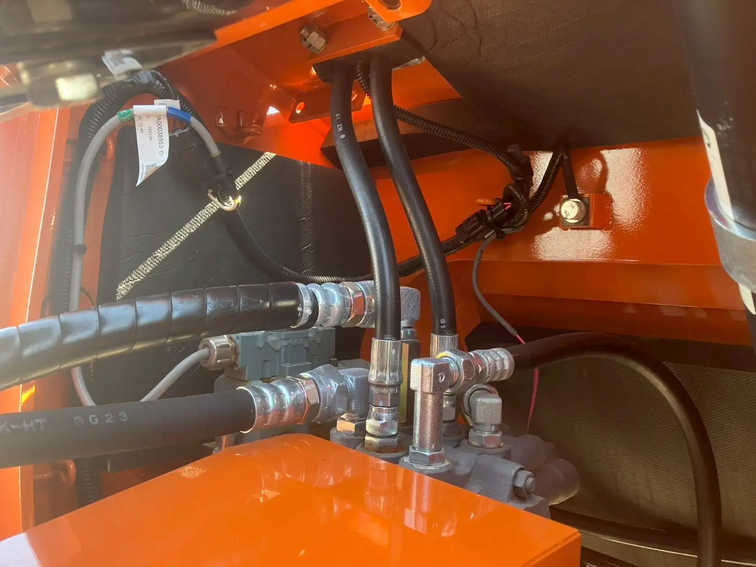 【車検:令和7年10月迄】令和5年 日立 ZW80 タイヤショベル アワー:321h 距離:370km 1,2㎥バケットの画像20