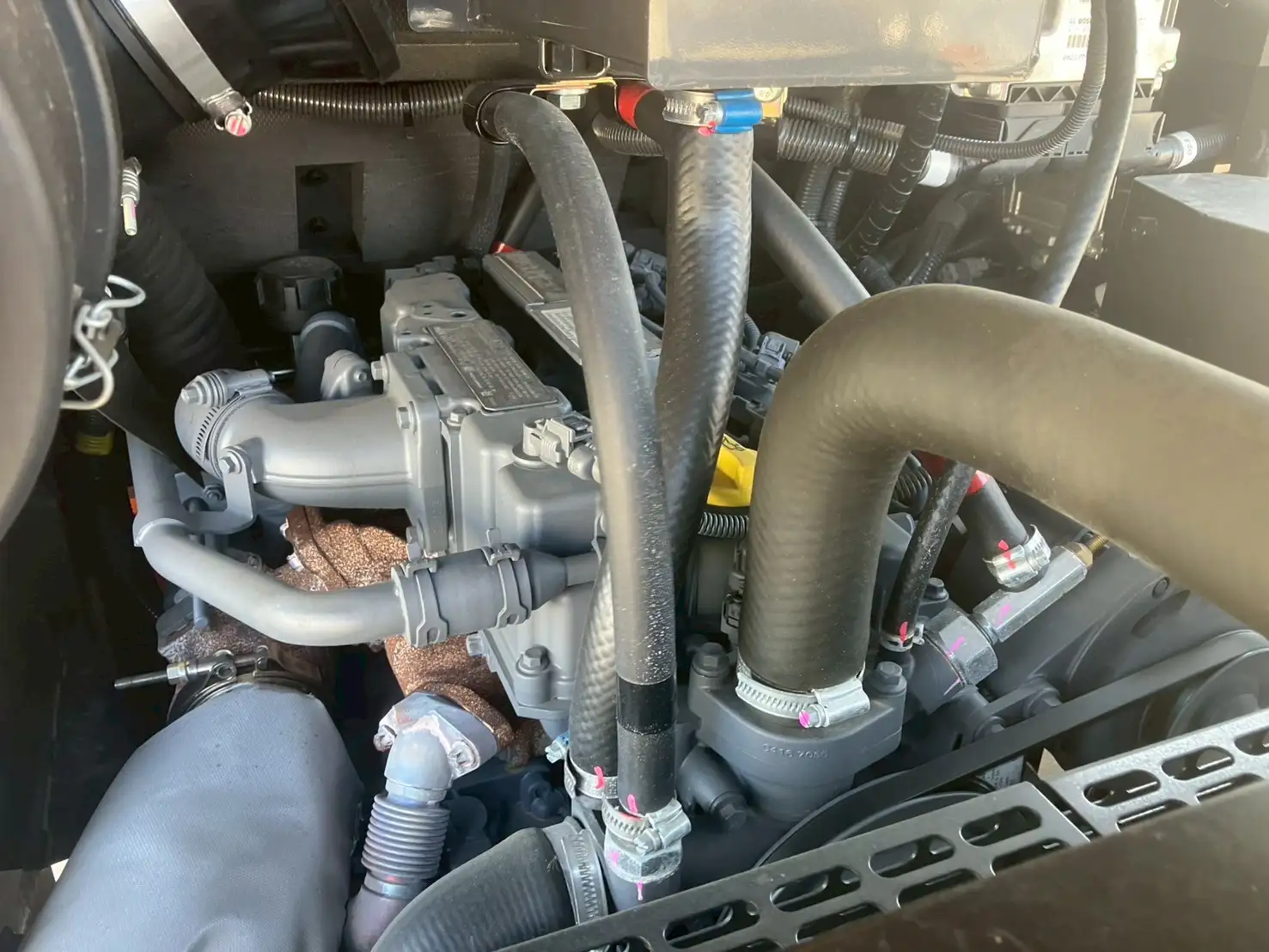 【車検:令和7年10月迄】令和5年 日立 ZW80 タイヤショベル アワー:321h 距離:370km 1,2㎥バケットの画像36