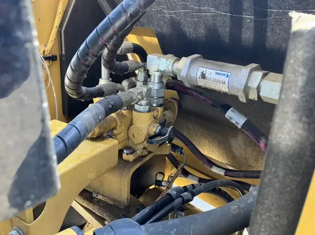 平成29年 CAT タイヤショベル 901C2 311h タイヤ:12.5/70-16の画像20