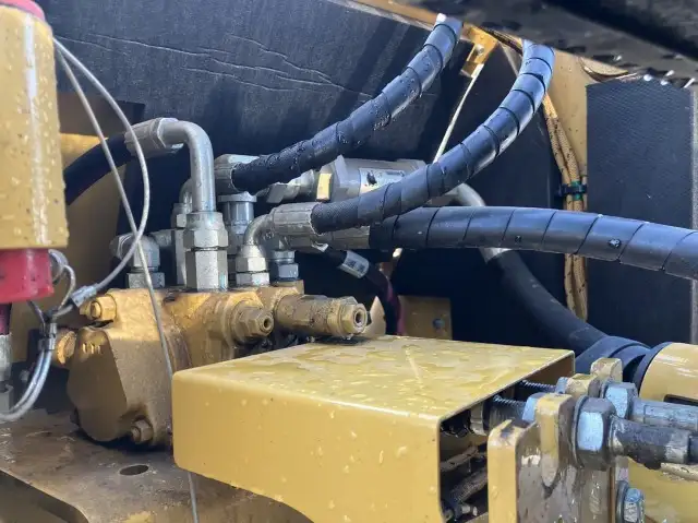 平成29年 CAT タイヤショベル 901C2 311h タイヤ:12.5/70-16の画像24