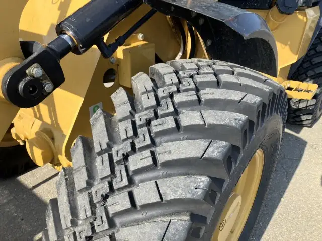 平成29年 CAT タイヤショベル 901C2 311h タイヤ:12.5/70-16の画像34