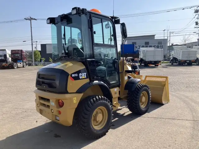 平成29年 CAT タイヤショベル 901C2 311h タイヤ:12.5/70-16の画像5