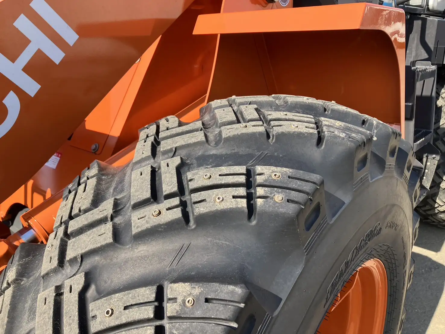 ☆車検付き(R7.12.6)☆ 令和3年 日立 ZW100-6 タイヤショベル 1439.4h 距離:7,149㎞ スパイクタイヤ バケツのみの画像26