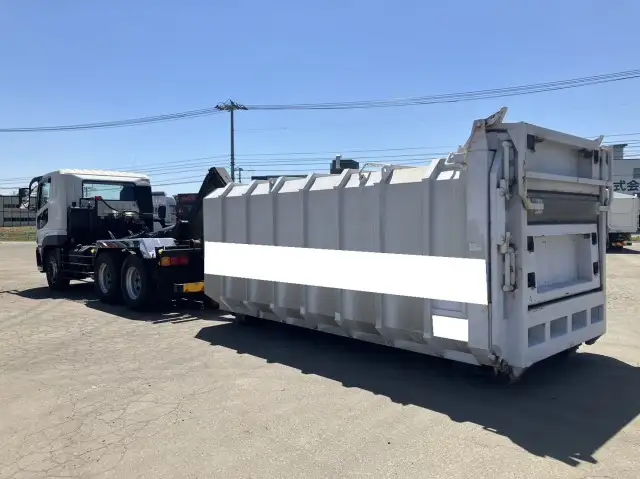 平成24年06月中古大型ミキサー車・高所作業車・その他特装車三菱ふそうスーパーグレートの画像17