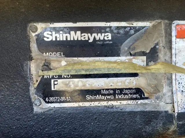 平成24年06月中古大型ミキサー車・高所作業車・その他特装車三菱ふそうスーパーグレートの画像21