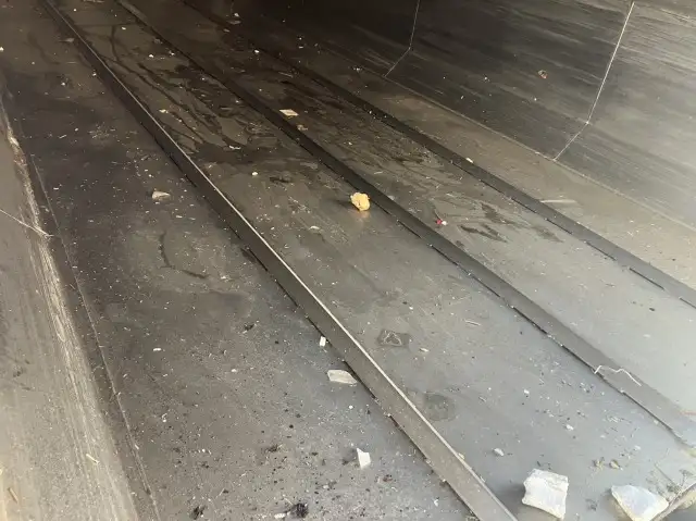 平成24年06月中古大型ミキサー車・高所作業車・その他特装車三菱ふそうスーパーグレートの画像24