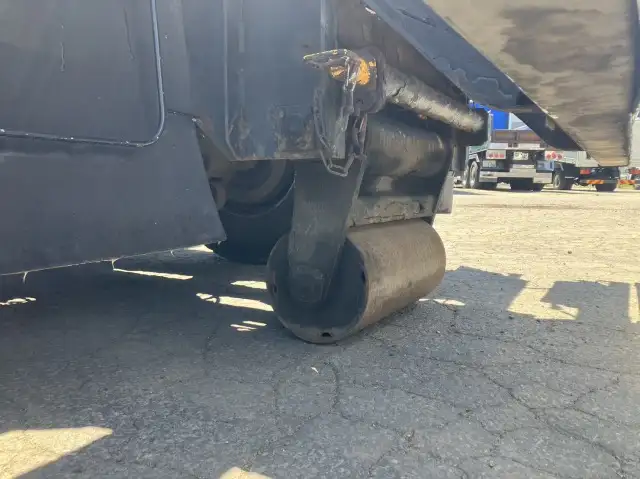 平成24年06月中古大型ミキサー車・高所作業車・その他特装車三菱ふそうスーパーグレートの画像41