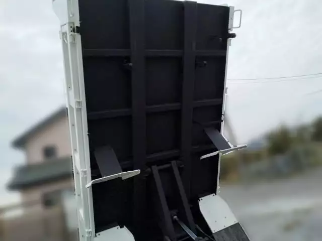 平成25年12月中古小型ダンプ日野デュトロの画像16