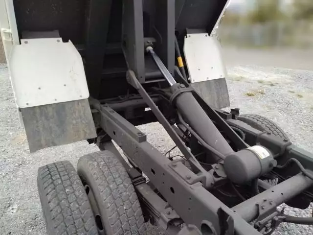 平成25年12月中古小型ダンプ日野デュトロの画像23