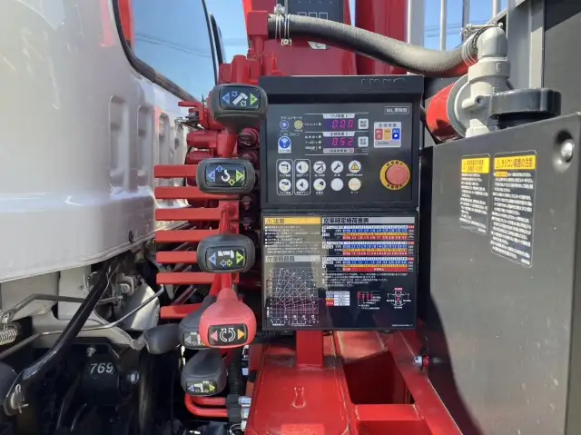 令和04年08月中古増トンクレーン付いすゞフォワードの画像14