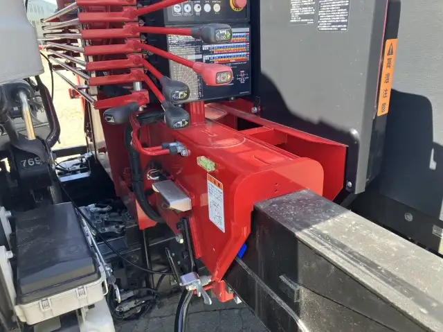 令和04年08月中古増トンクレーン付いすゞフォワードの画像16