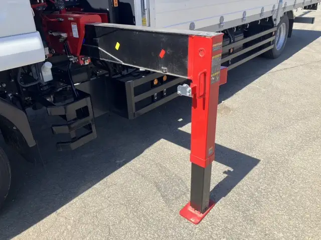 令和04年08月中古増トンクレーン付いすゞフォワードの画像17