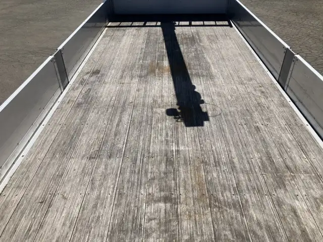 令和04年08月中古増トンクレーン付いすゞフォワードの画像21