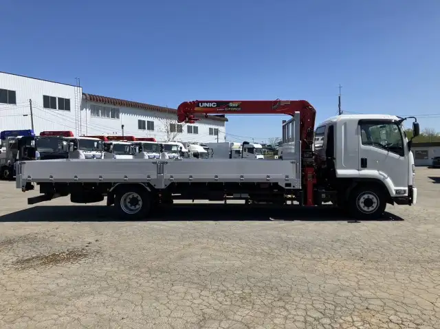 令和04年08月中古増トンクレーン付いすゞフォワードの画像4