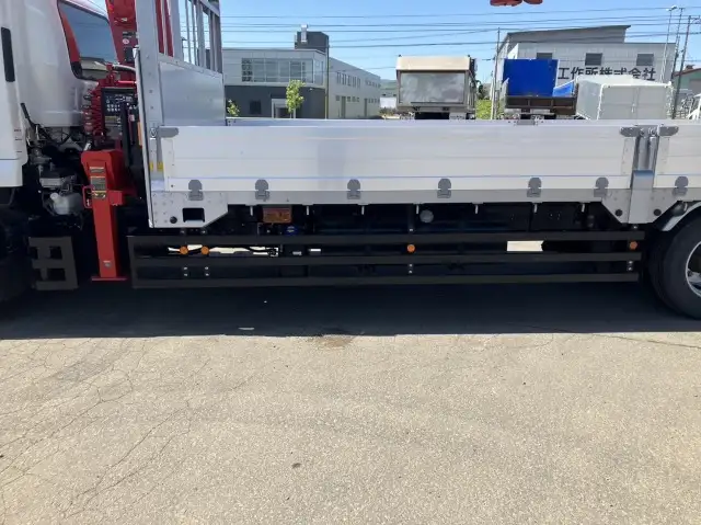 令和04年08月中古増トンクレーン付いすゞフォワードの画像38