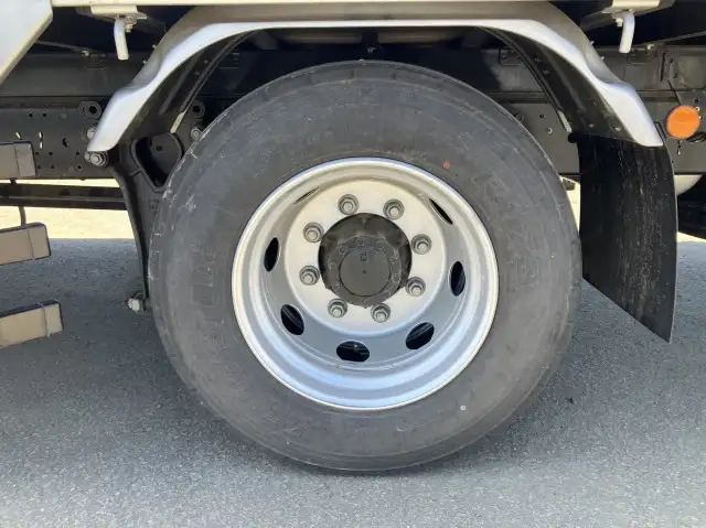 令和04年08月中古増トンクレーン付いすゞフォワードの画像43