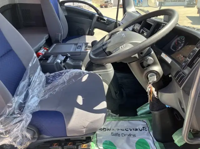 令和04年08月中古増トンクレーン付いすゞフォワードの画像46