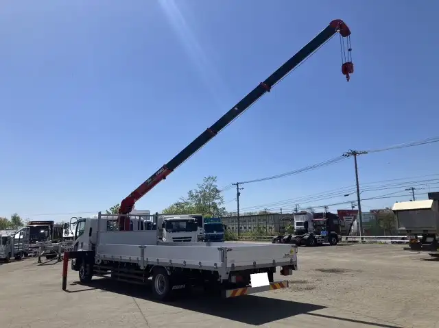 令和04年08月中古増トンクレーン付いすゞフォワードの画像9