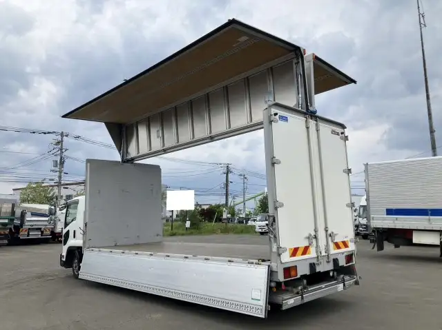 令和02年10月中古中型アルミバン・ウィングいすゞフォワードの画像12