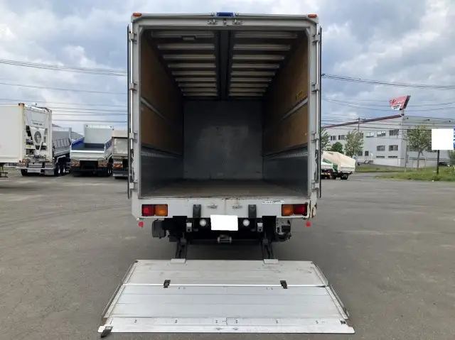 令和02年10月中古中型アルミバン・ウィングいすゞフォワードの画像17