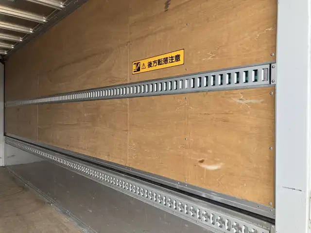 令和02年10月中古中型アルミバン・ウィングいすゞフォワードの画像23