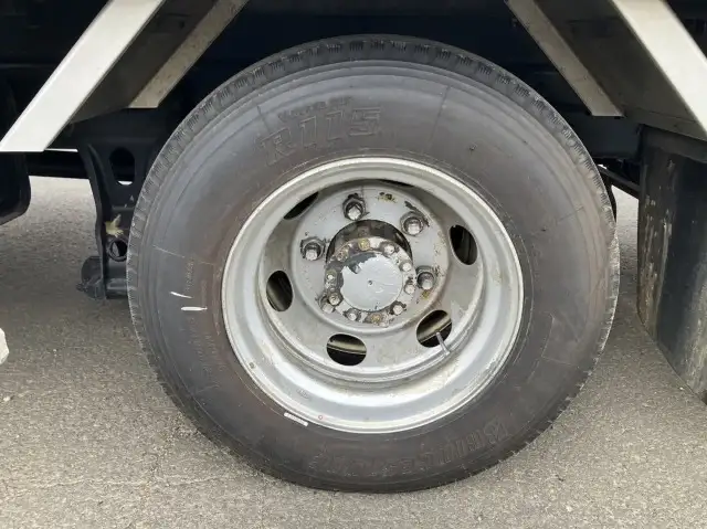 令和02年10月中古中型アルミバン・ウィングいすゞフォワードの画像37