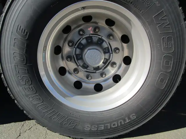 車検:令和8年6月24まで 令和6年 トレクス 13M3軸冷凍バントレーラー リフトアクスル 積載:25,900kg 第五輪:10,340㎏以上の画像17