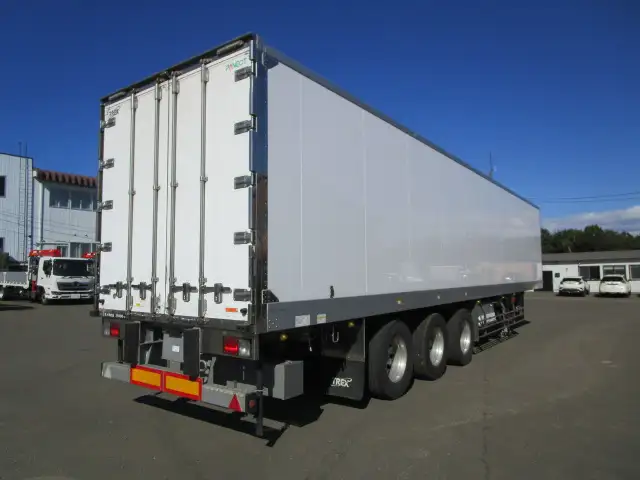 車検:令和8年6月24まで 令和6年 トレクス 13M3軸冷凍バントレーラー リフトアクスル 積載:25,900kg 第五輪:10,340㎏以上の画像5