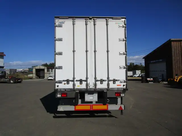 車検:令和8年6月24まで 令和6年 トレクス 13M3軸冷凍バントレーラー リフトアクスル 積載:25,900kg 第五輪:10,340㎏以上の画像6