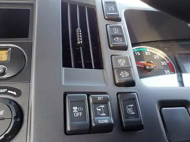 平成30年09月中古中型いすゞいすゞの画像35