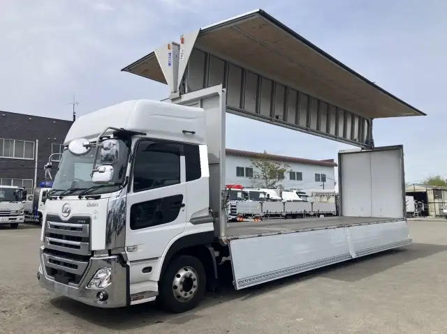 令和02年09月中古大型アルミバン・ウィング日産UDクオンの画像9