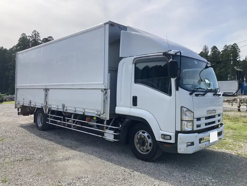 平成21年09月中古増トンアルミバン・ウィングいすゞフォワードの画像3