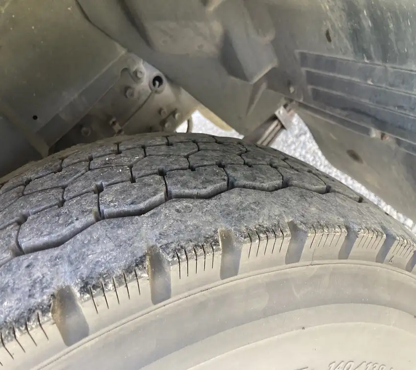 平成21年09月中古増トンアルミバン・ウィングいすゞフォワードの画像39