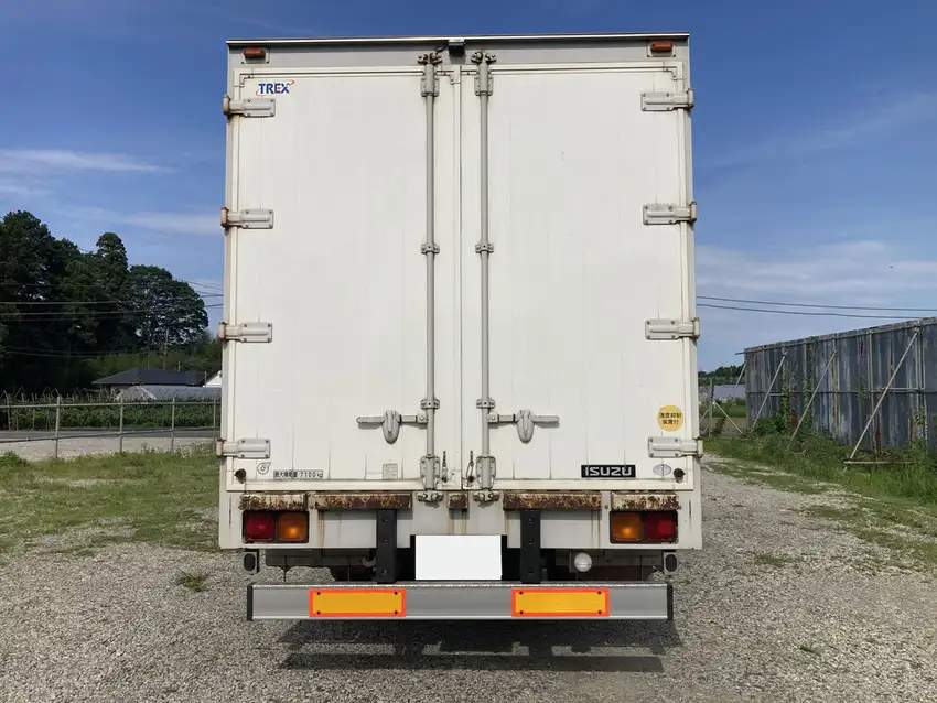 平成21年09月中古増トンアルミバン・ウィングいすゞフォワードの画像5