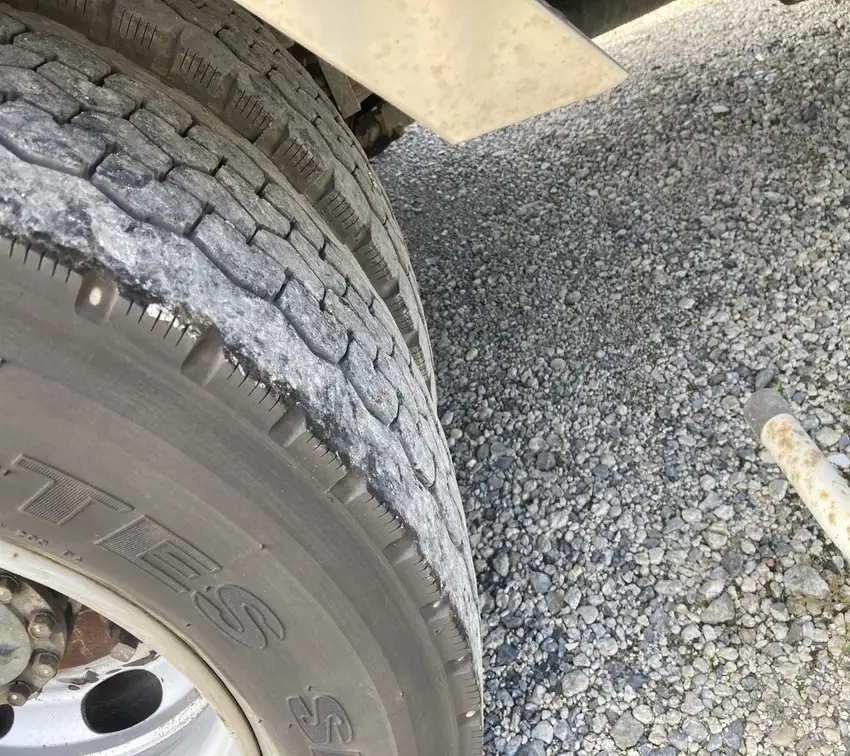 平成21年09月中古増トンアルミバン・ウィングいすゞフォワードの画像42