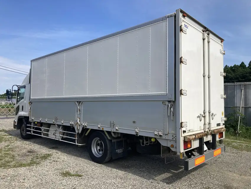 平成21年09月中古増トンアルミバン・ウィングいすゞフォワードの画像6