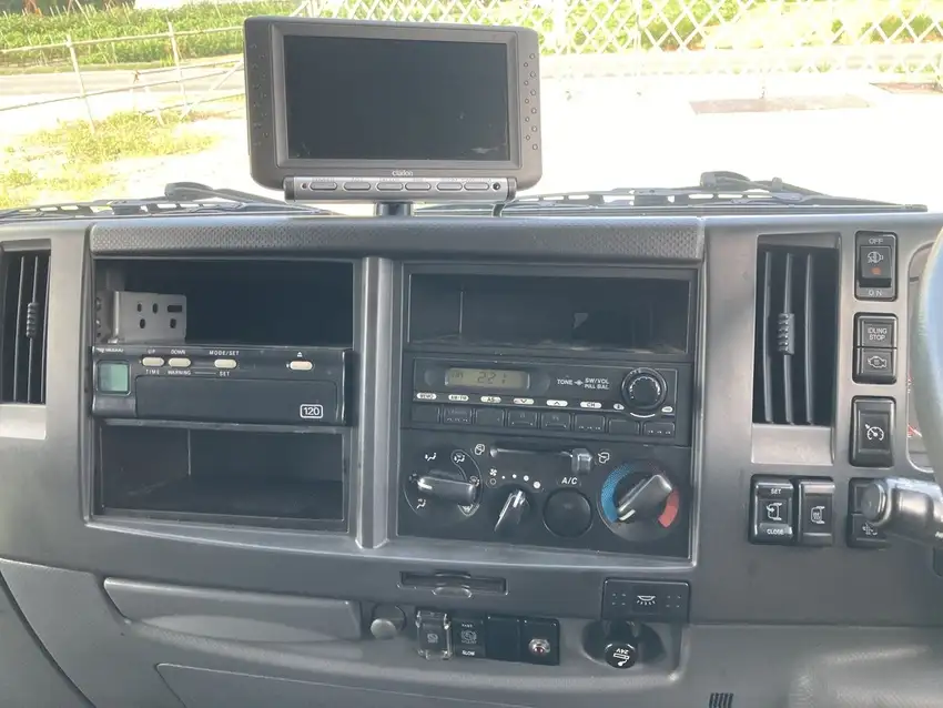 平成21年09月中古増トンアルミバン・ウィングいすゞフォワードの画像56