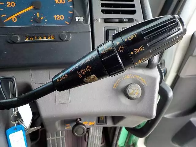 平成13年03月中古大型日野日野の画像30