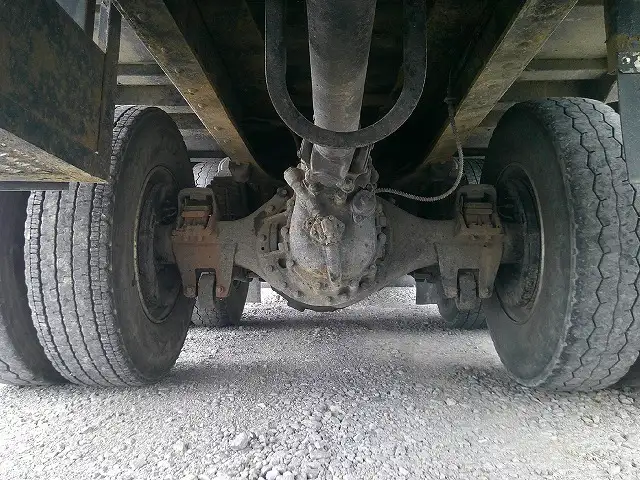 平成09年06月中古大型クレーン付日産UDビックサムの画像26