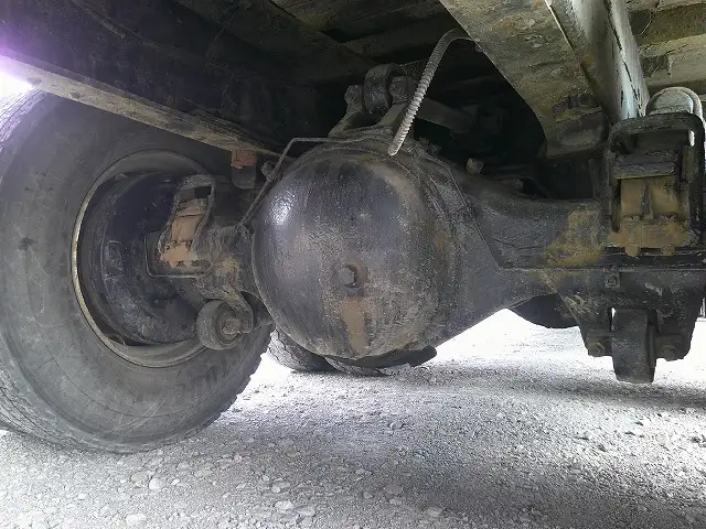 平成09年06月中古大型クレーン付日産UDビックサムの画像27