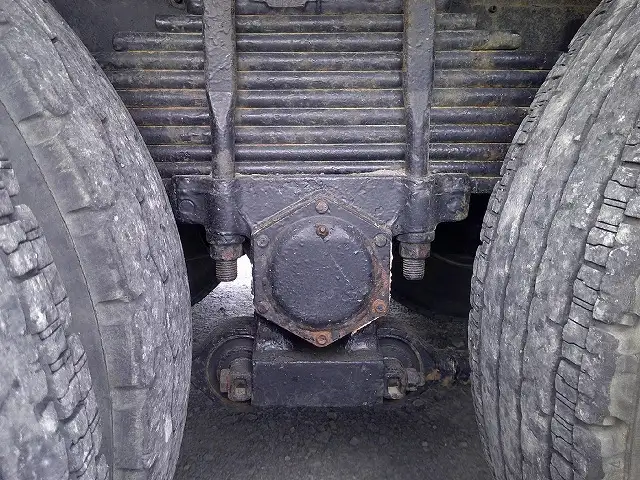 平成09年06月中古大型クレーン付日産UDビックサムの画像33