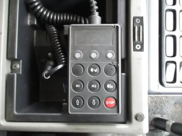 平成28年06月中古大型トラクタヘッド三菱ふそうスーパーグレートの画像33