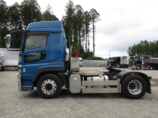 平成28年06月中古大型トラクタヘッド三菱ふそうスーパーグレートの画像8