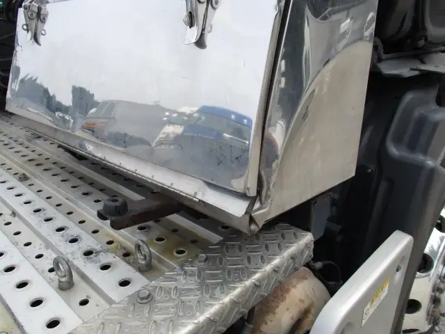 令和01年/平成31年10月中古大型トラクタヘッド日野プロフィアの画像22