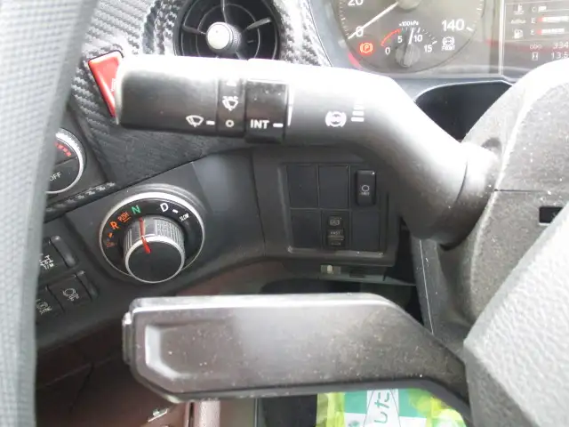 令和01年/平成31年10月中古大型トラクタヘッド日野プロフィアの画像35