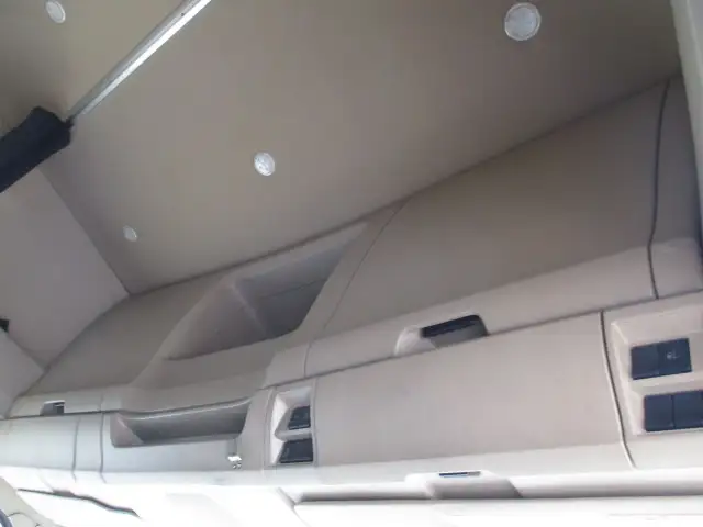 令和01年/平成31年10月中古大型トラクタヘッド日野プロフィアの画像37