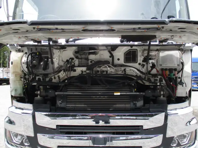 令和01年/平成31年10月中古大型トラクタヘッド日野プロフィアの画像55